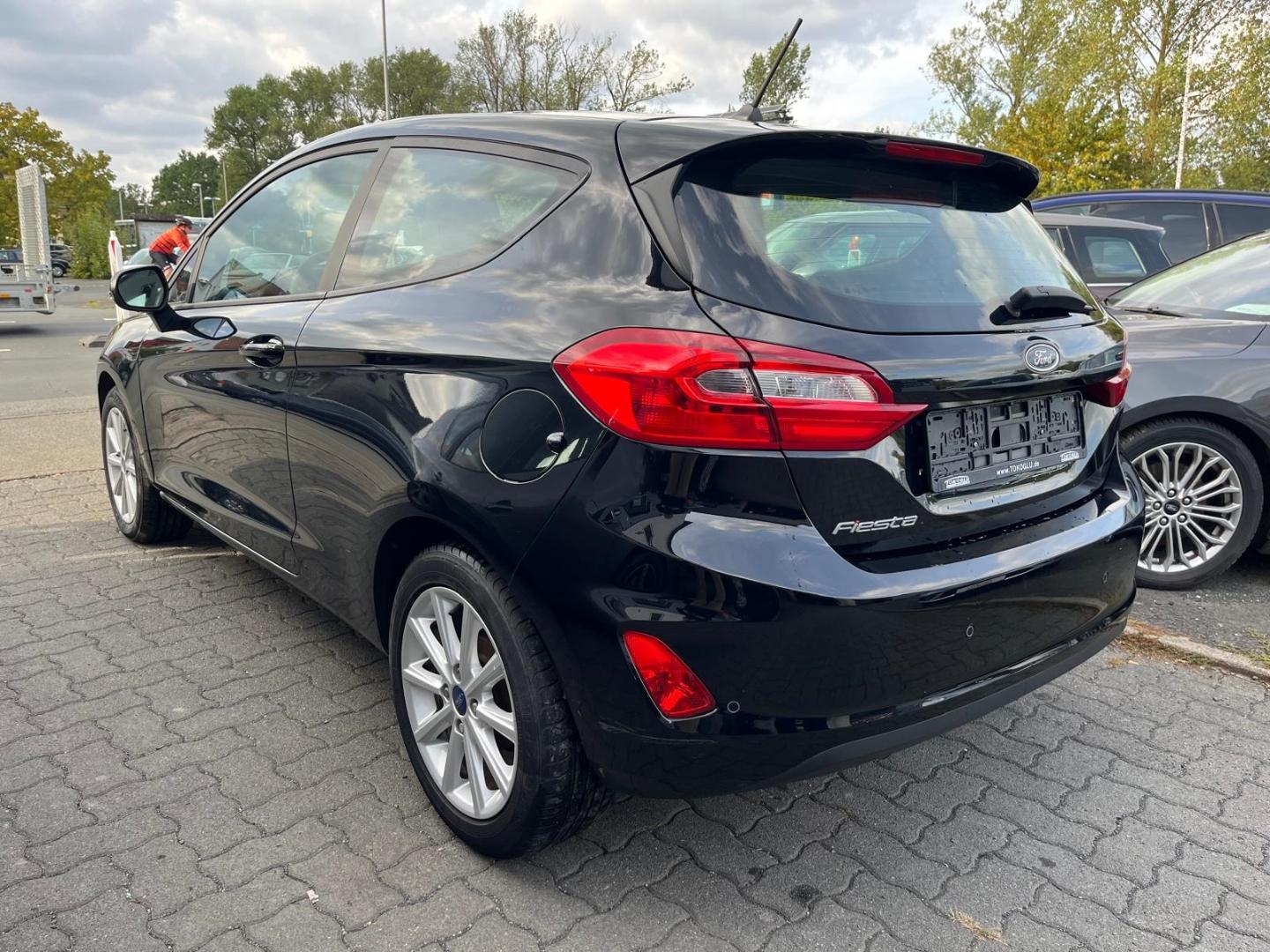 Ford Fiesta Cool & Connect Apple CarPlay Android Auto