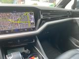 Volkswagen Touareg 3.0 V6 TDI 170kW 4MOTION Tiptronic - - Volkswagen Touareg mit Diesel-Antrieb: Vollleder, mit Apple Carplay