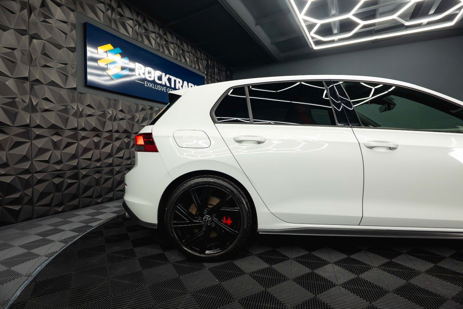 Fahrzeugabbildung Volkswagen Golf VIII Lim. GTI *LED+*Digital Tacho*1.Hand*
