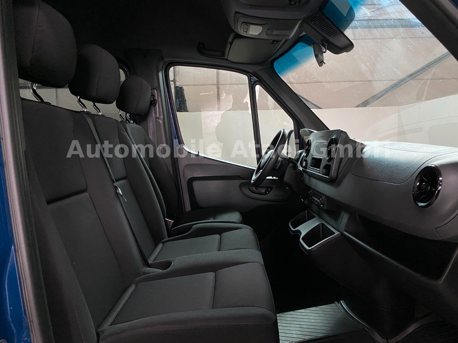 Fahrzeugabbildung Mercedes-Benz Sprinter Tourer 314 Automatik MAXI 9-SITZE (9672