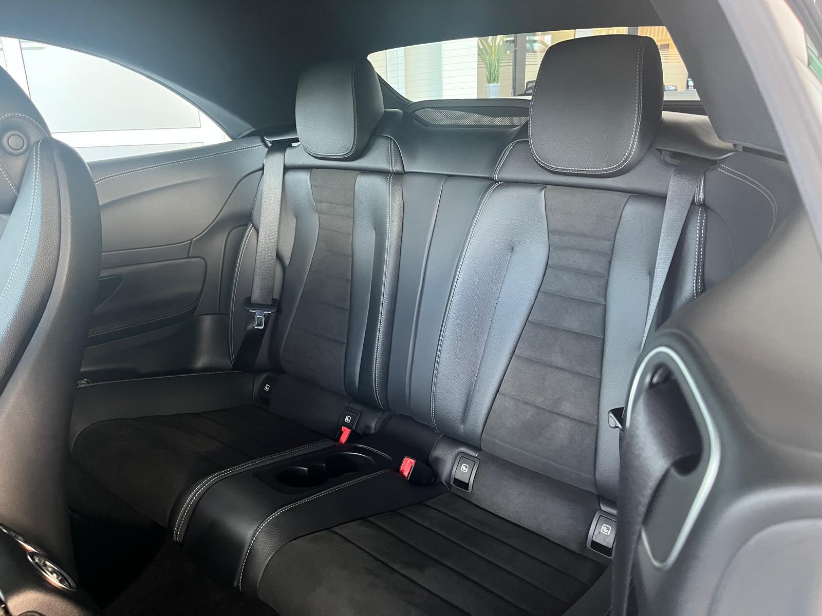 Mercedes-Benz E 300d Cabrio *AMG*LED*AHK*Multibeam*CarPlay*BT*