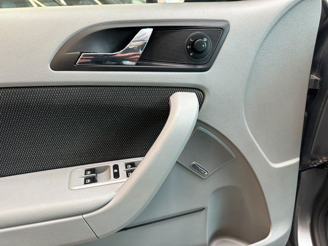 MYAUTOCENTER – Gebraucht- und Jahreswagen mit Werkstattservice in Pfaffenhofen Skoda Yeti Ambition Plus Edition 4x4*2.Hand*AHK*Klima*