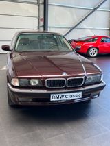BMW 750i A Individual V12 - BMW: 7 V12