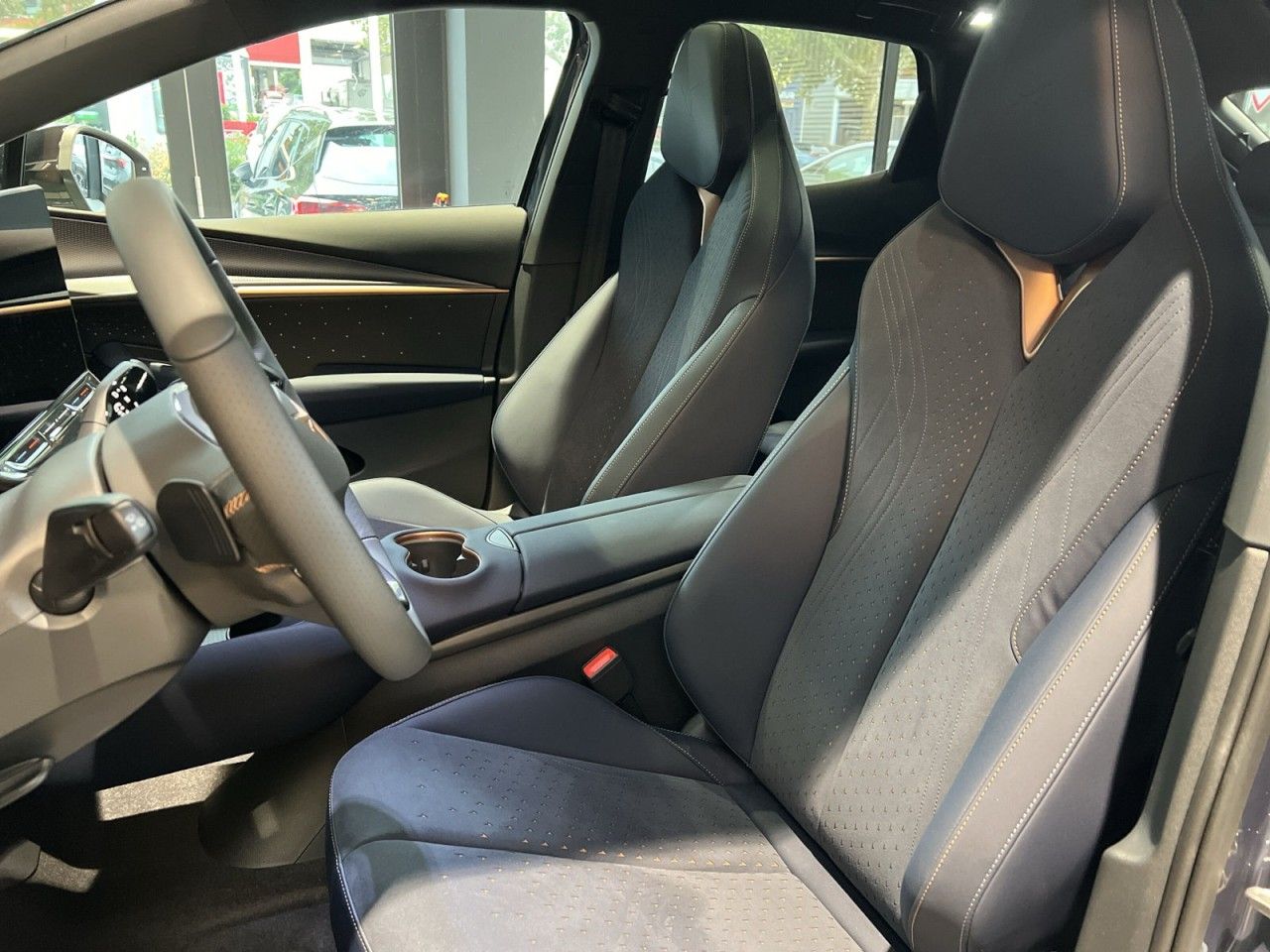 Cupra Tavascan - Bild 11