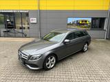 Mercedes-Benz E 220 d 4Matic LEDER /NAVI/KLIMAA/SHZ/TEMPOMAT* - Mercedes-Benz E 220: 4matic