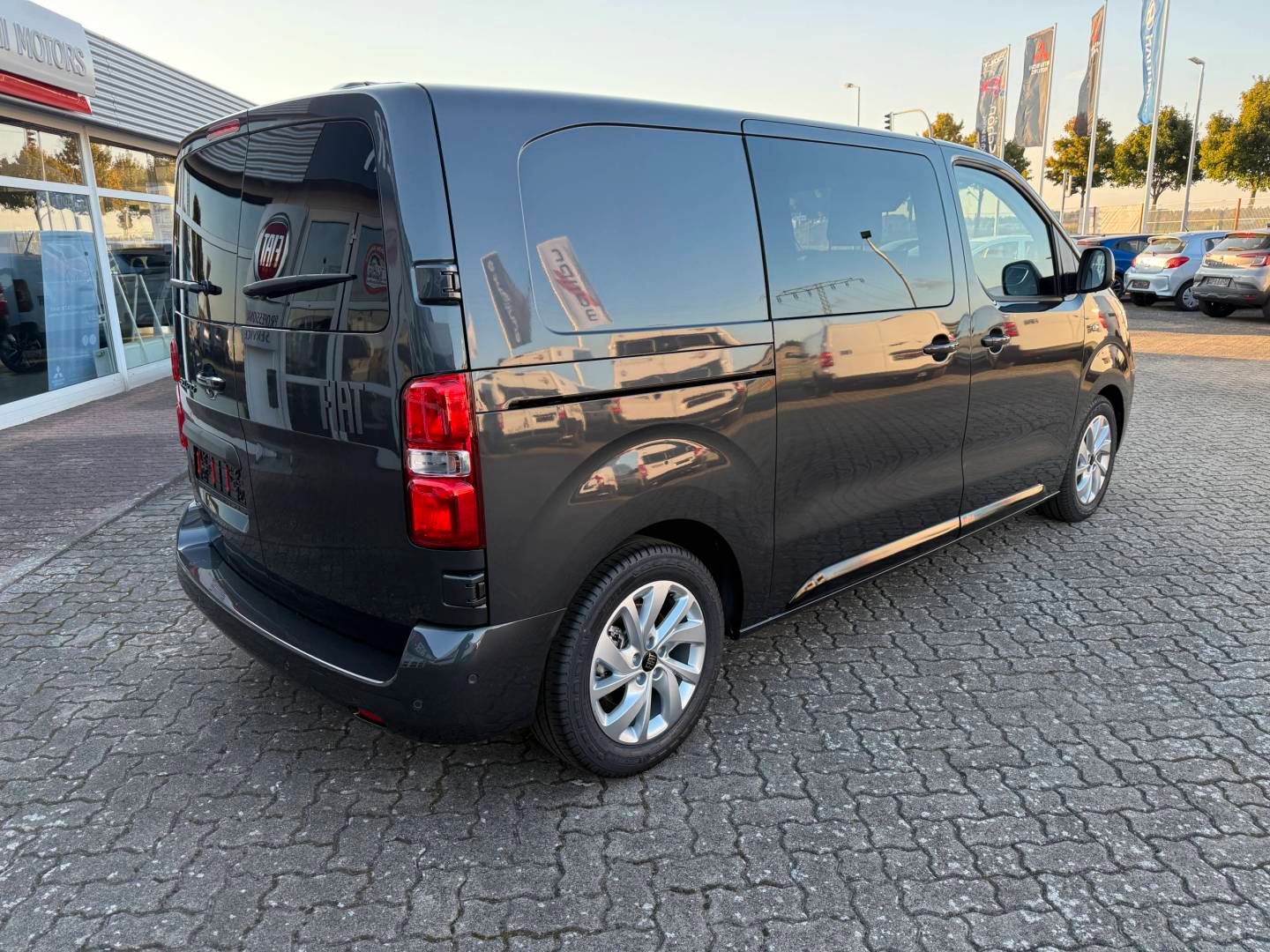 Fahrzeugabbildung Fiat SCUDO MULTICAB