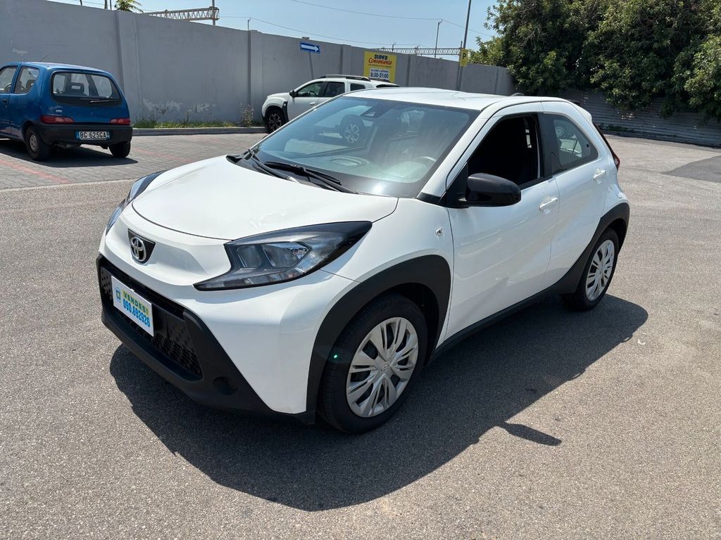 Image of Toyota Aygo (X)