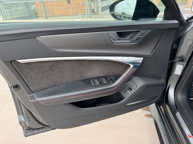 Audi RS6 Avant Keramik/Pano/22 Zoll/Carbon