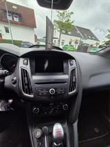 Ford Focus 2,0 EcoBoost ST - Ford Focus mit Benzin-Antrieb: Limousine, 2.0