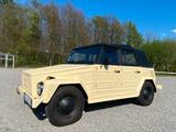 Volkswagen 181 (Kurierwagen) - Volkswagen mit Benzin-Antrieb: Beige, Cabrio