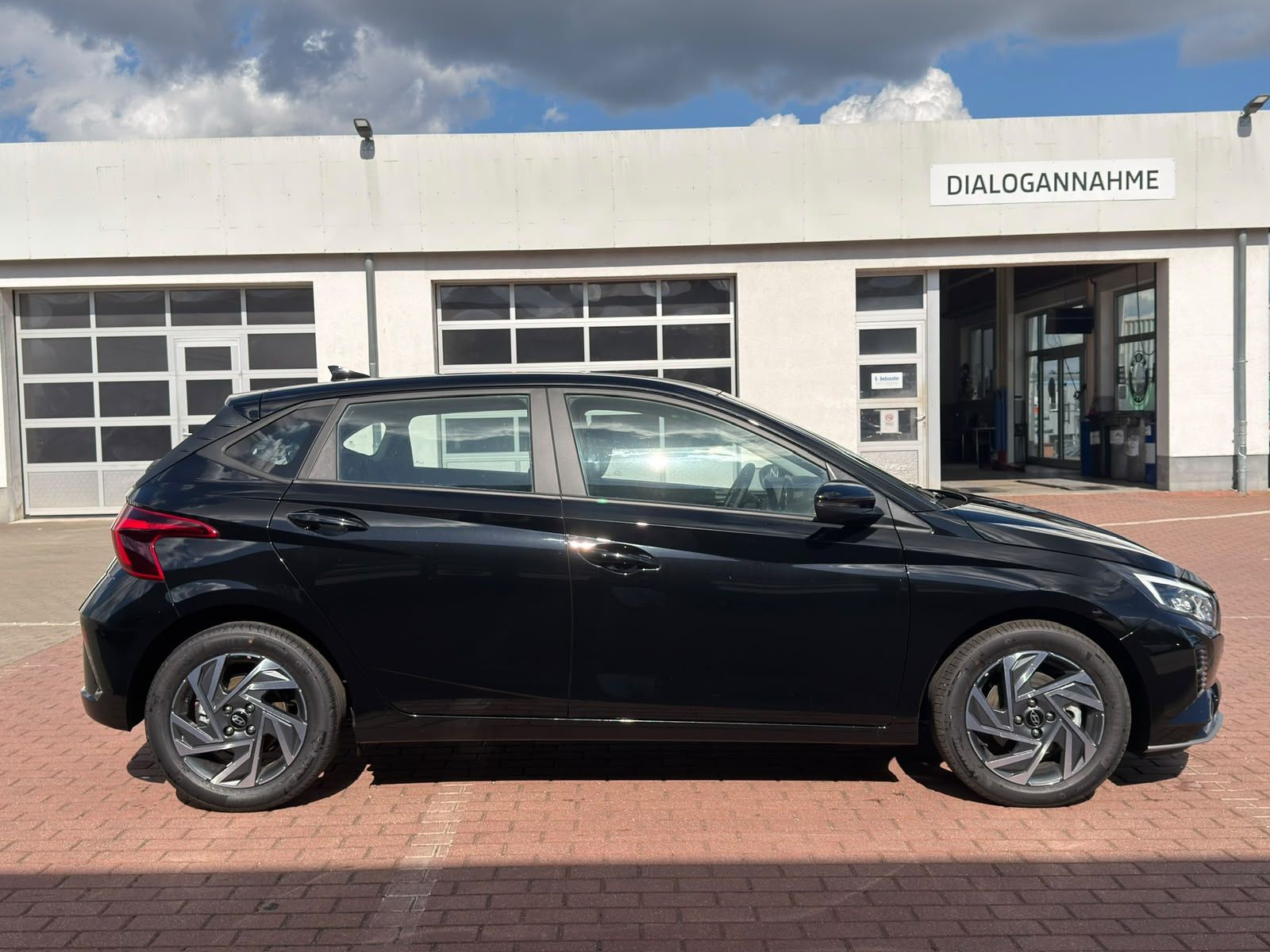 Fahrzeugabbildung Hyundai i20 1.0 T-GDI Trend *Navi*Kamera*CarPlay*LED*
