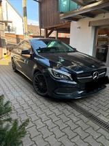 Mercedes-Benz CLA 250 4MATIC DCT - - Mercedes-Benz CLA 250: 4matic