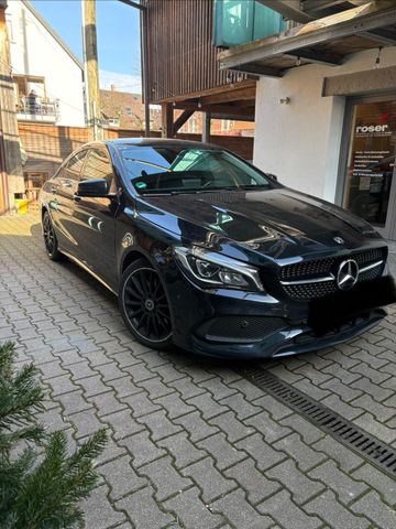 MERCEDES-BENZ CLA 250 4MATIC DCT -