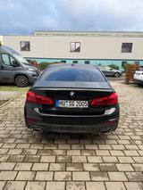 BMW 530d xDrive MSportpaket(verfügbar bis 24.12) - BMW: V12