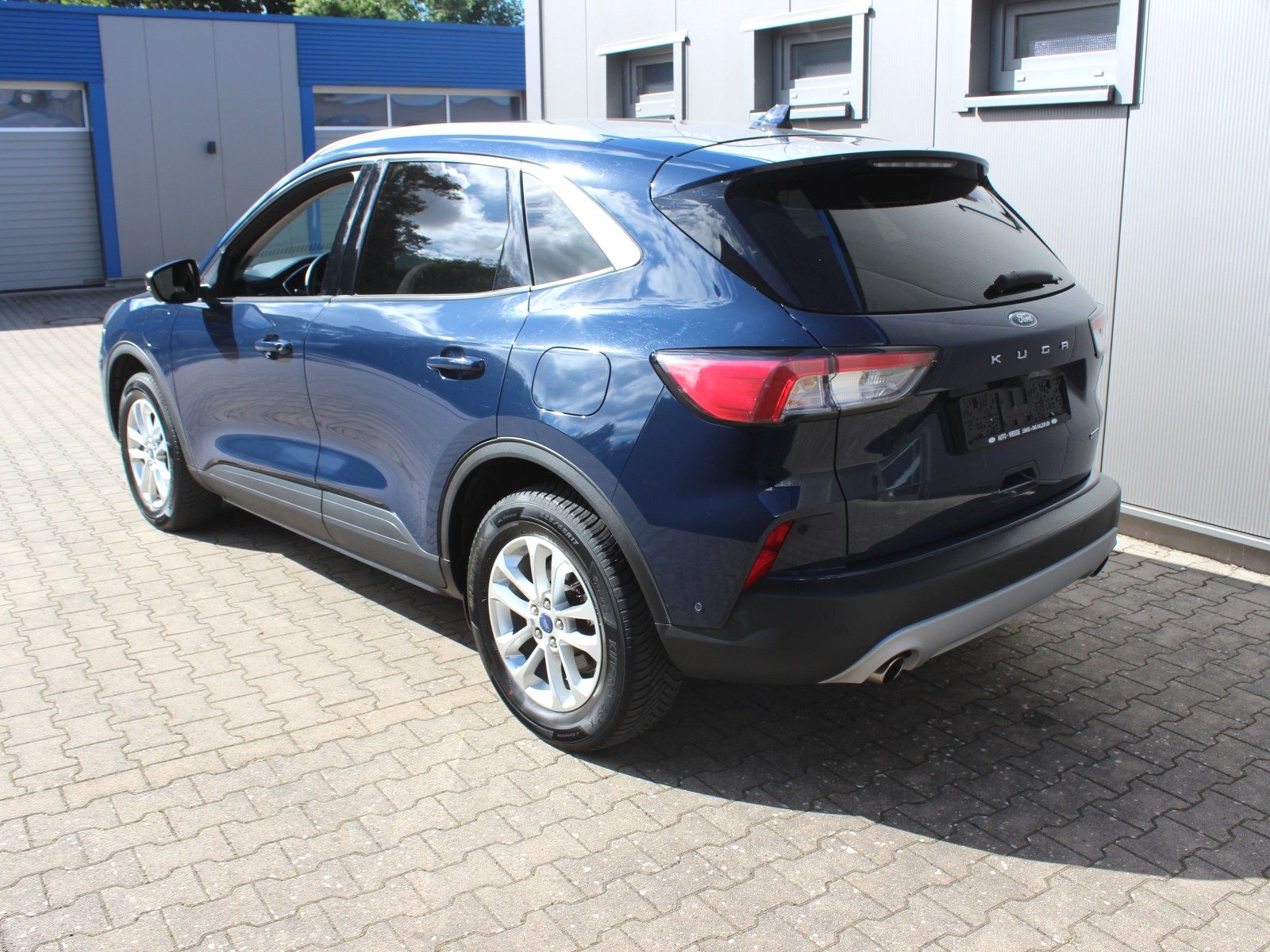 Fahrzeugabbildung Ford Kuga Plug-In Hybrid Titanium 2,5 Duratec