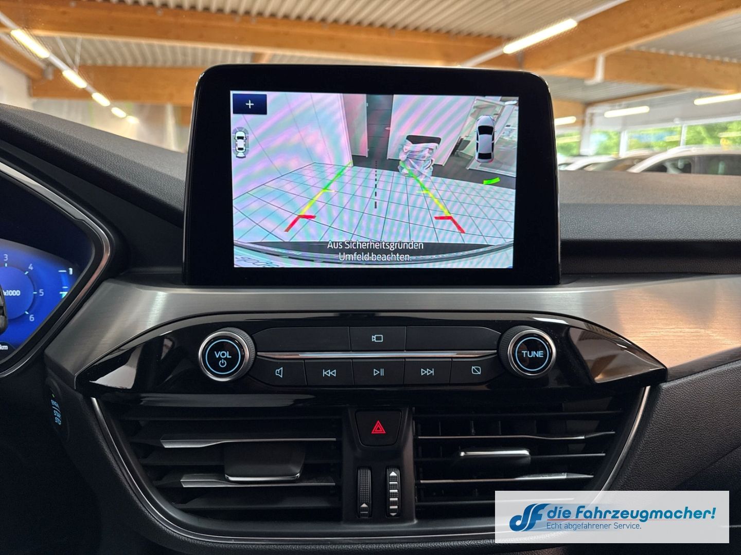 Fahrzeugabbildung Ford Kuga Titanium X Navi Digitales Cockpit Soundsyst