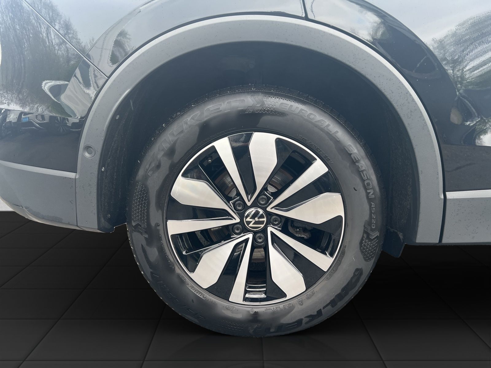 Tiguan Goal 2.0 TDI DSG AHK*Pano*Navi*ACC*LED