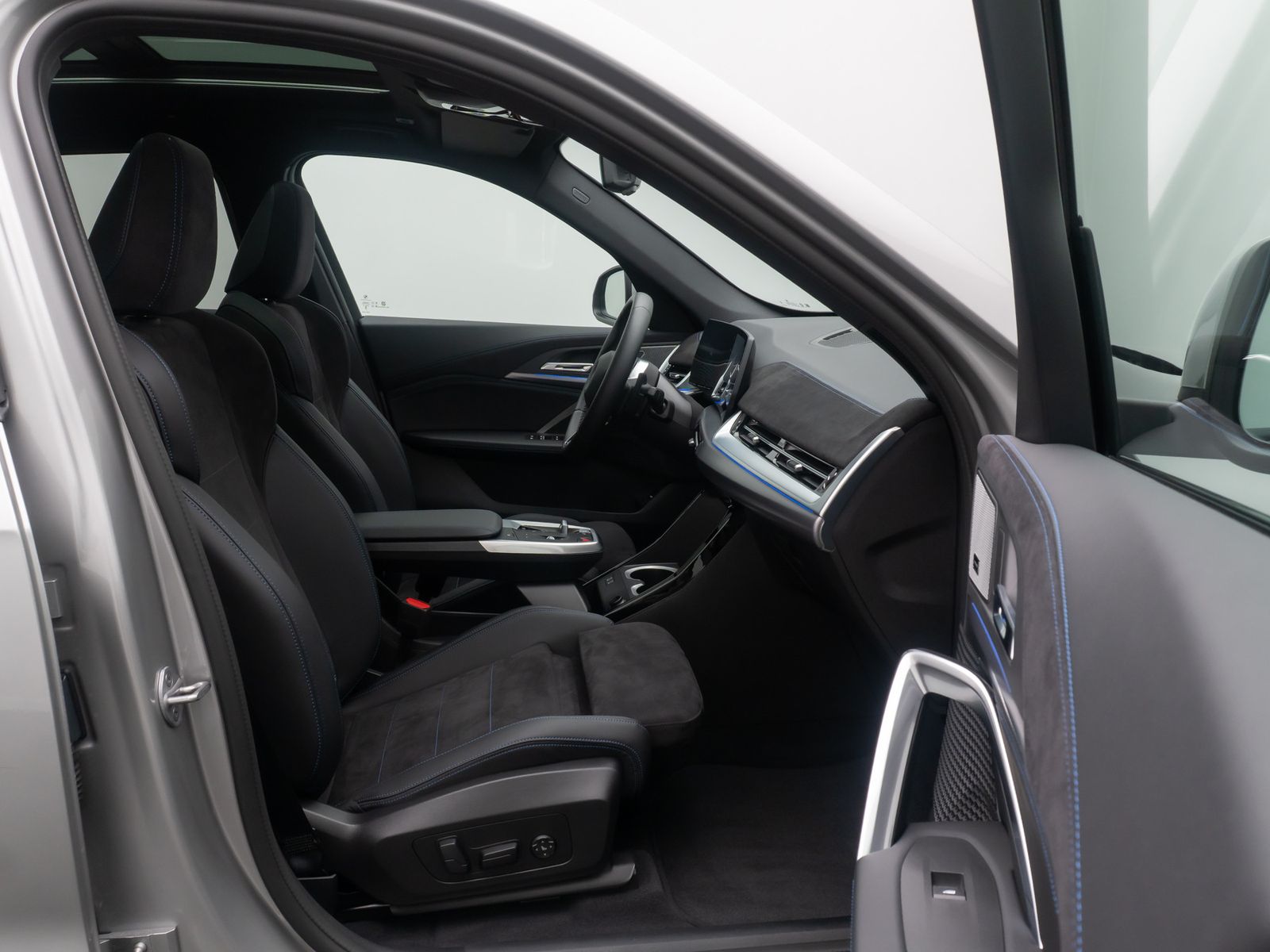 Fahrzeugabbildung BMW X1 xD25e M Sport DAB Kamera H/K Panorama 18Zoll