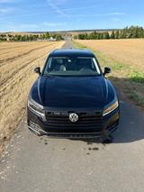 Volkswagen Touareg 3.0 V6 TDI 210kW 4MOTION R-Line 20 Zoll - gebrauchte VW Touareg aus dem Jahr 2020