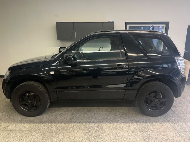 Suzuki Grand Vitara 1.6 Ltr. City TOP TÜV Neu