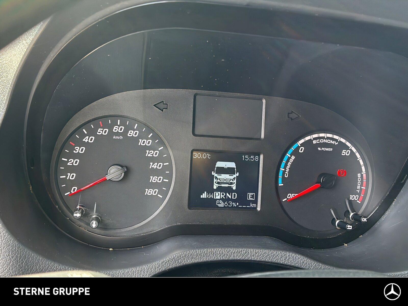 Mercedes-Benz eSprinter KASTEN L2H2 KLIMA RFK SITZHEIZUNG 270