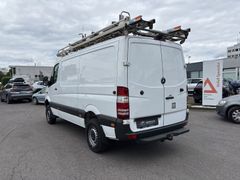 Fahrzeugabbildung Mercedes-Benz Sprinter 313 CDI, 4x4 Allrad, Kastenwagen, AHK