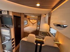 BUERSTNER Lyseo M 660 Harmony Line-Mercedes-Aut.-Dachklima