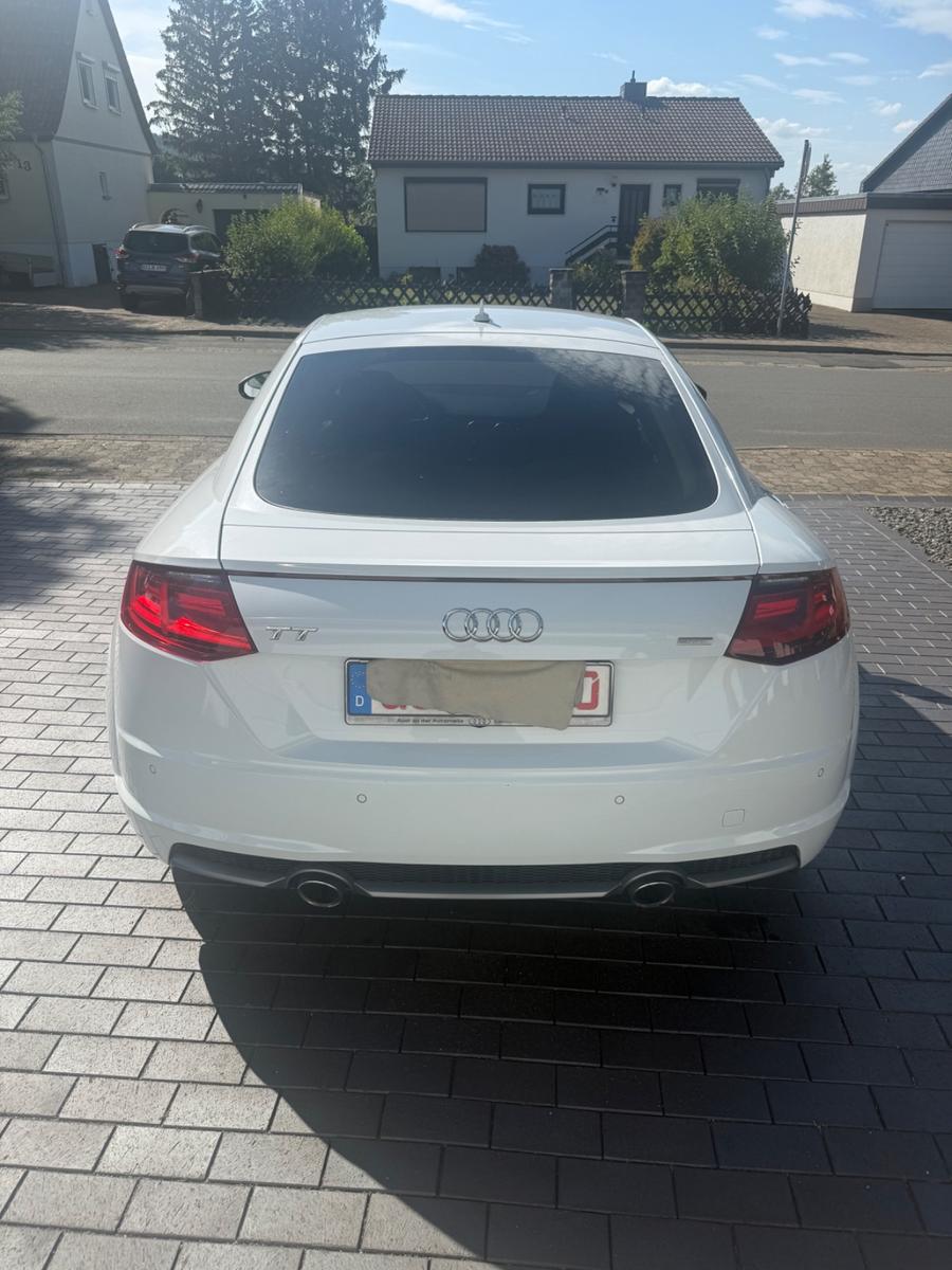Audi TT Coupe 2.0 TDI ultra -