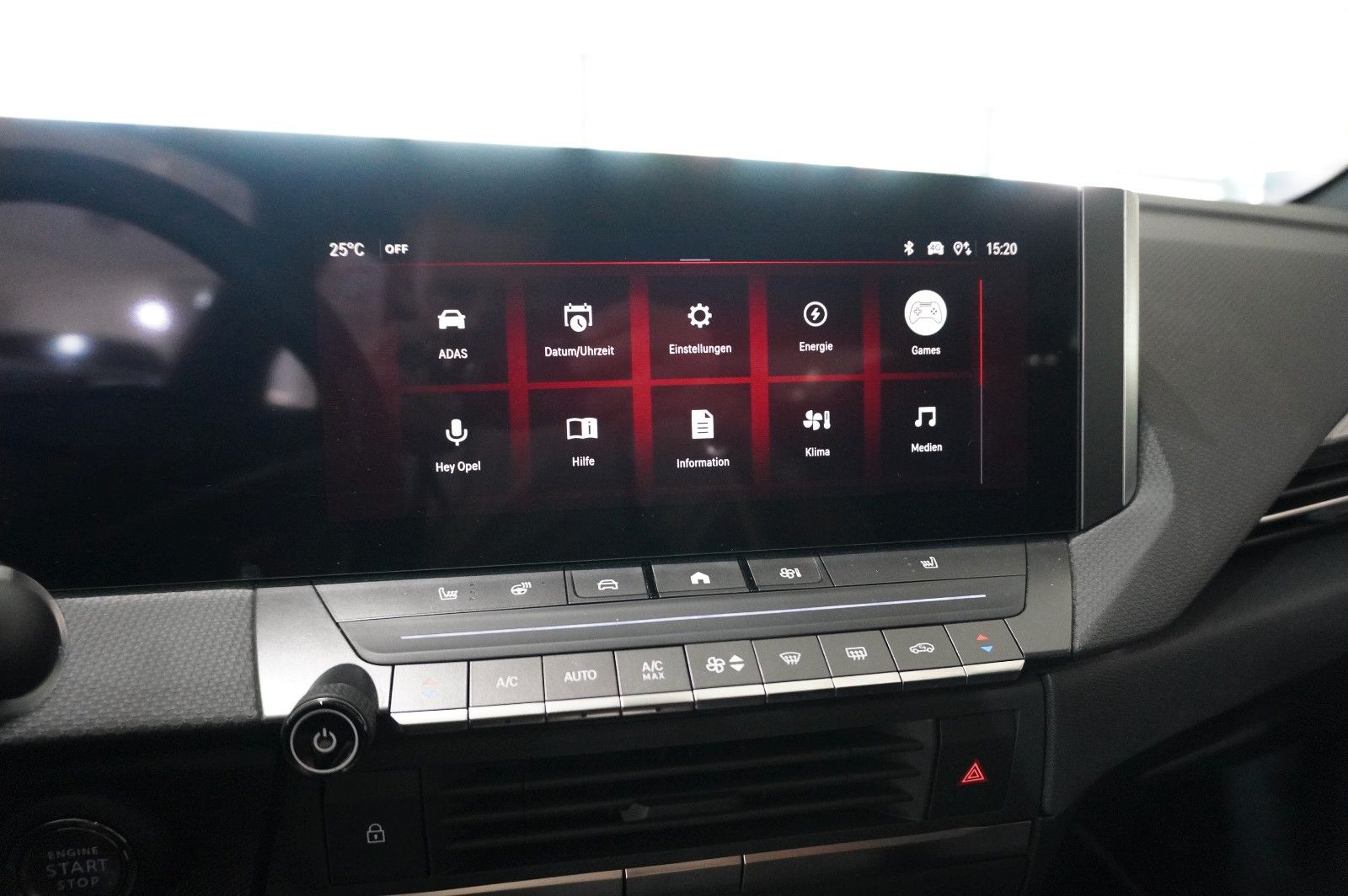 Fahrzeugabbildung Opel Astra L Lim. 1.6 HYBRID GS SPORT NAVI/360°/SPORT