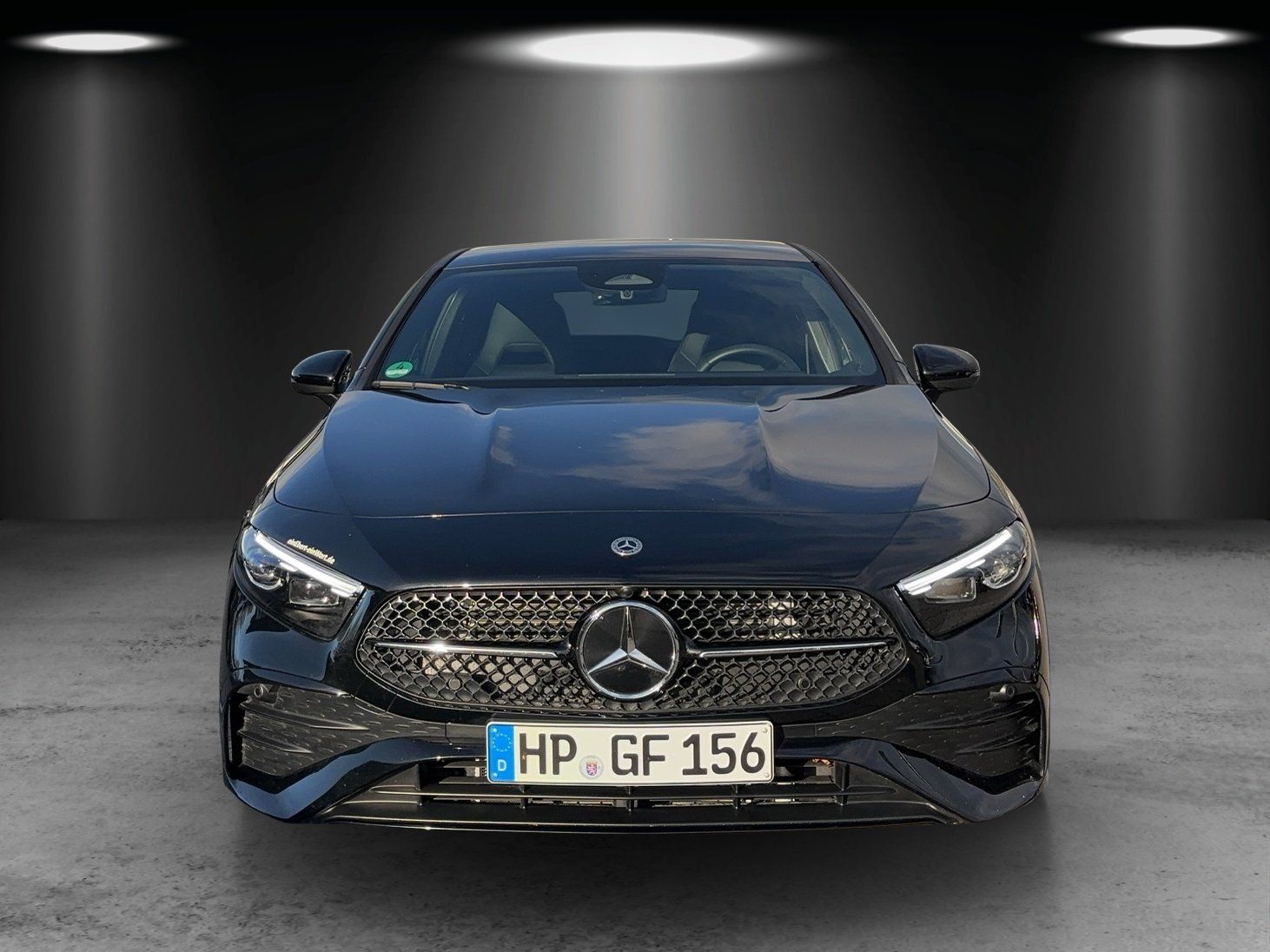 Fahrzeugabbildung Mercedes-Benz A 200 AMG KeyGo MULTIBEAM 19" Kamera TOTWINKEL