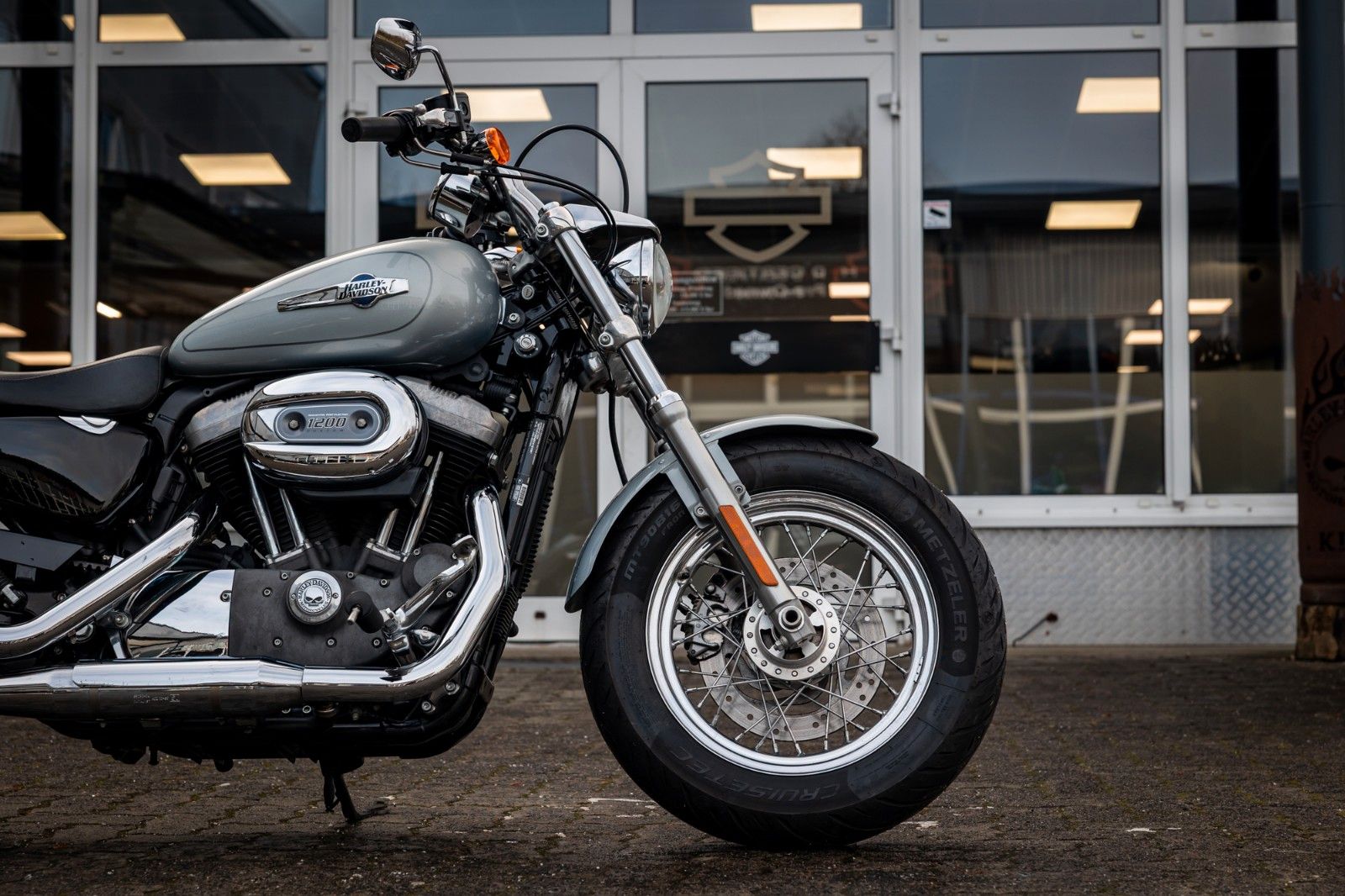 Fahrzeugabbildung Harley-Davidson Sportster XL1200C Custom - ORIGINALZUSTAND -