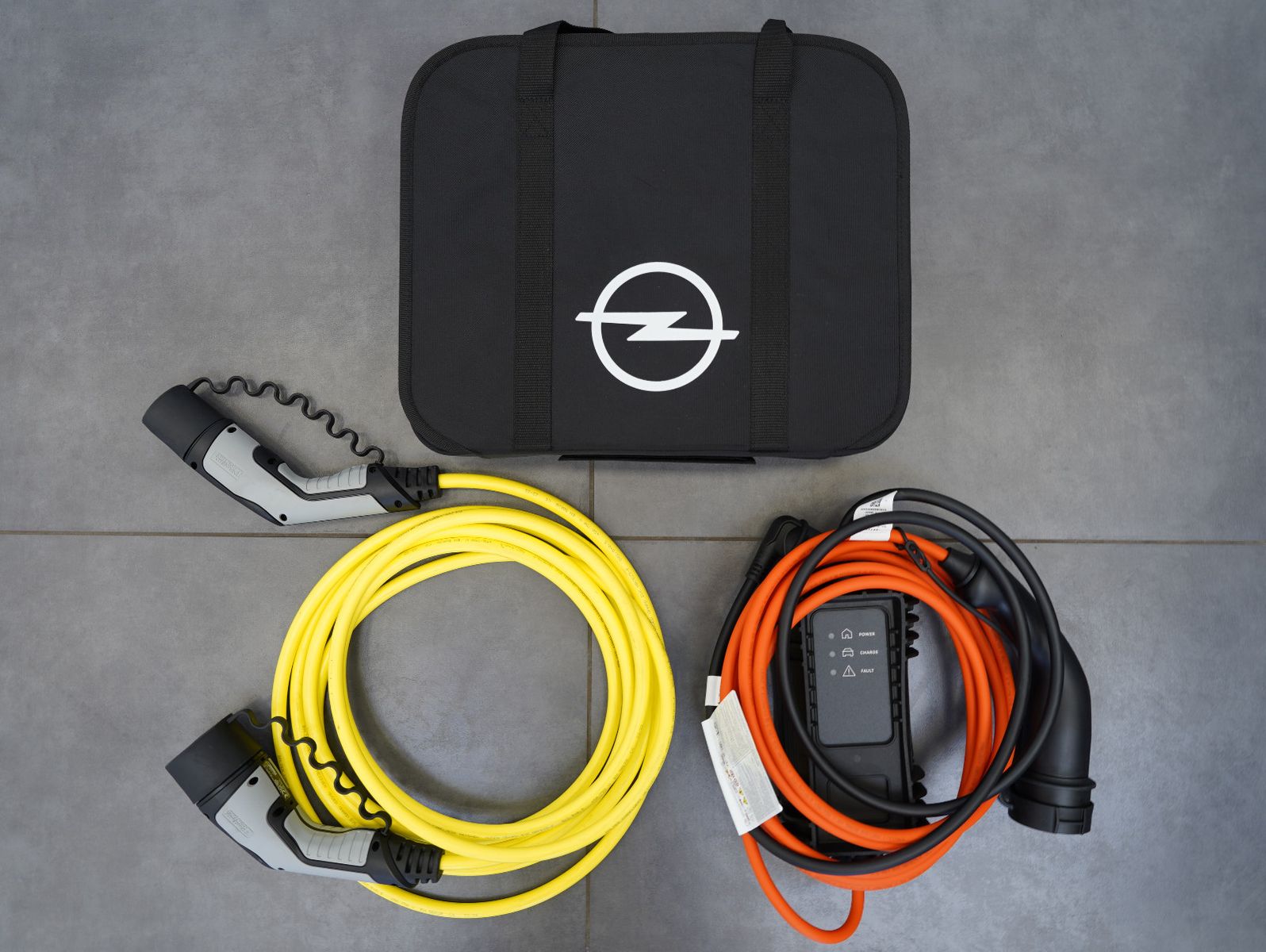 Fahrzeugabbildung Opel Mokka-e Elegance 50KWH/11KW/WÄRMEPUMPE/SOH