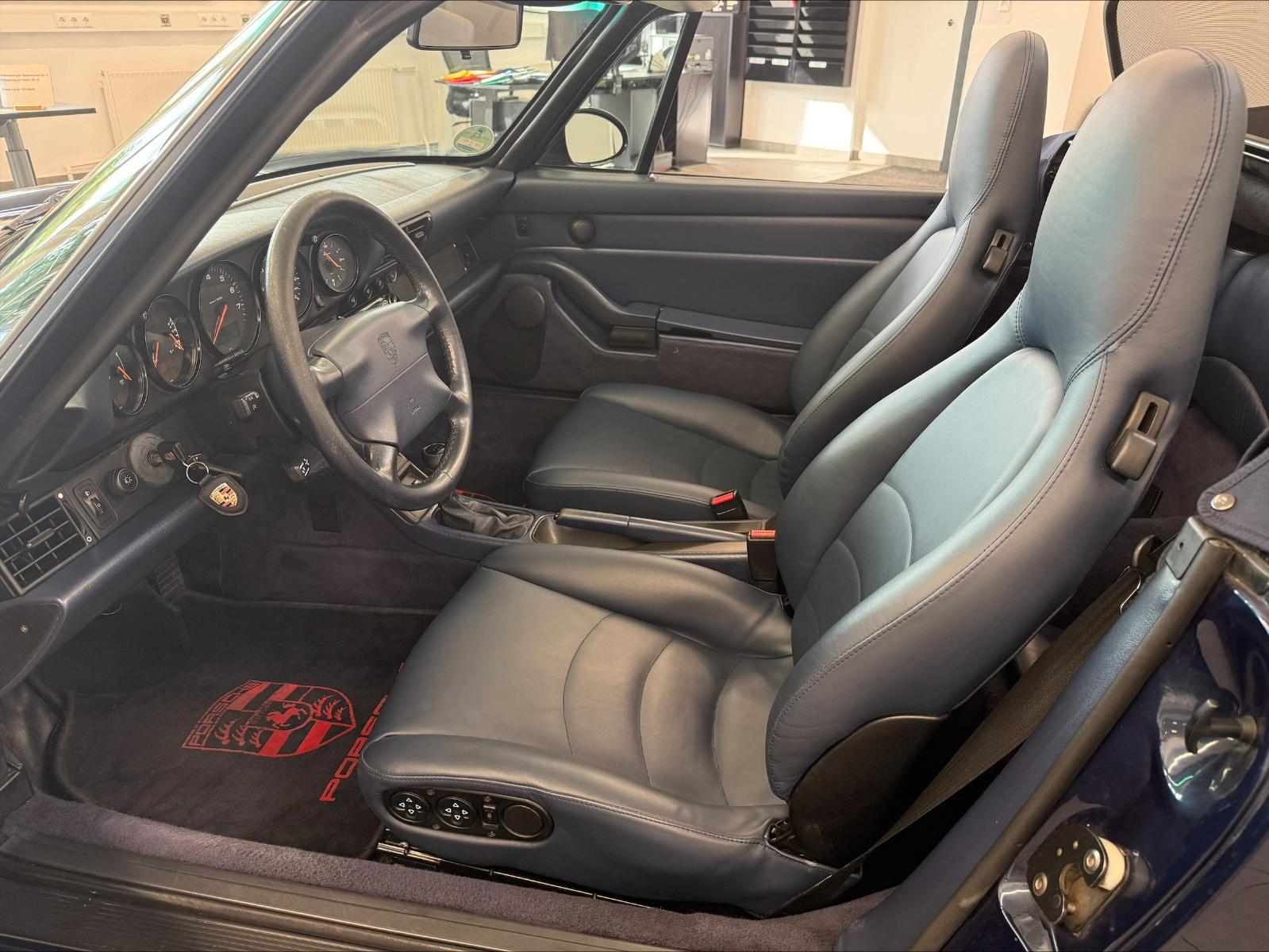 Porsche 993 Carrera Cabriolet *Schalter*Leder*Klima*