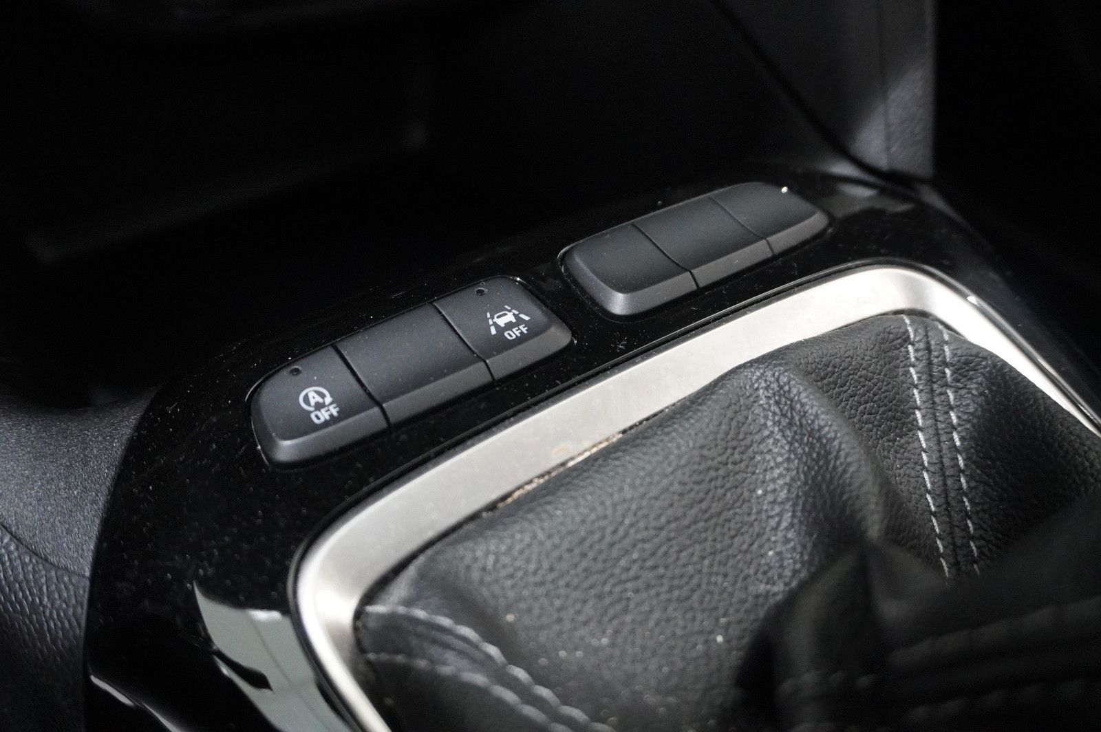 Fahrzeugabbildung Opel Corsa F 1.2 FACELIFT NAVI/LED/KAMERA/VIRT./DAB+