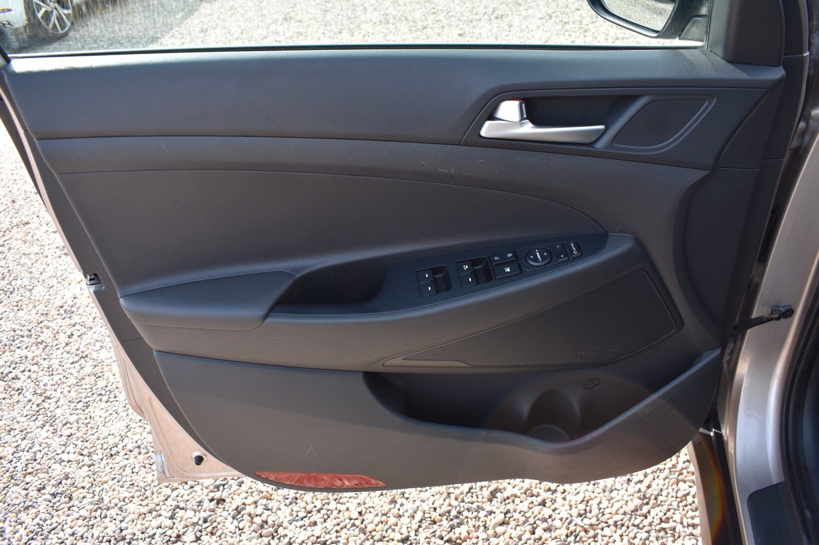 Fahrzeugabbildung Hyundai Tucson Style 2WD Panorama Dach Bluetooth Schaltr