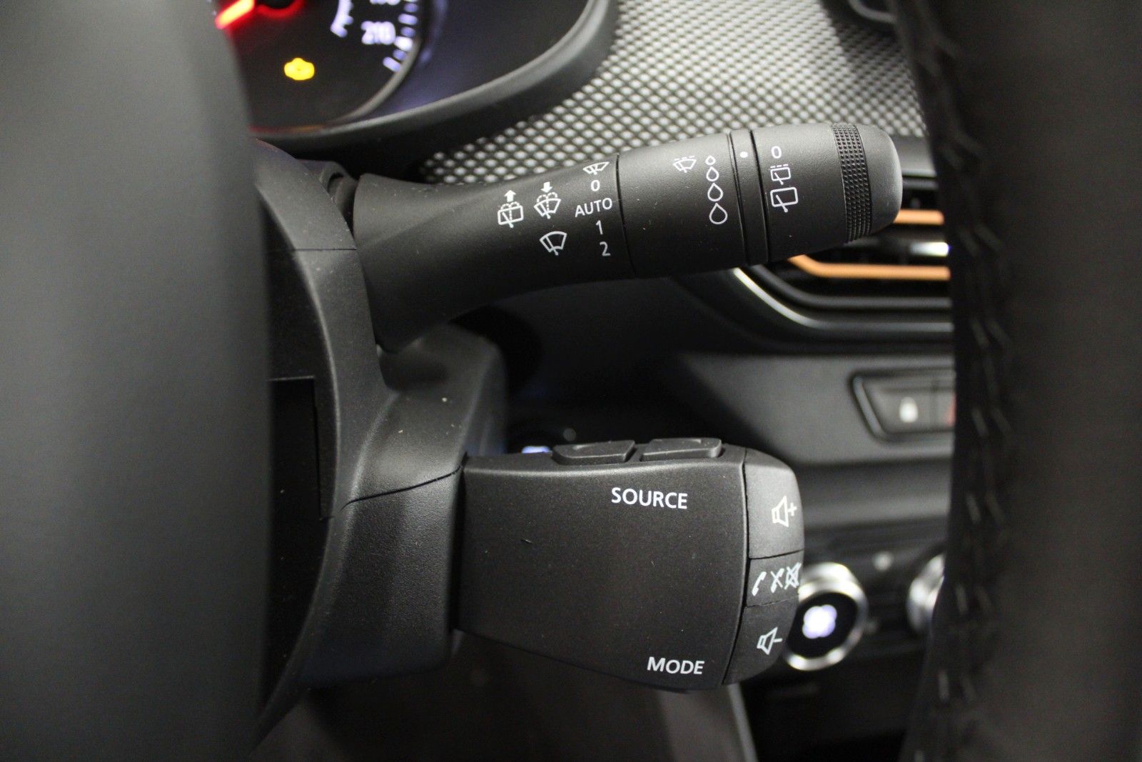 Fahrzeugabbildung Dacia Sandero Tce90 Stepway* Komfort Paket *