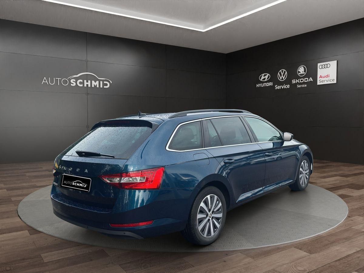 Superb Ambition 2.0 TDI DSG AHK RFK SCHIEBEDACH 