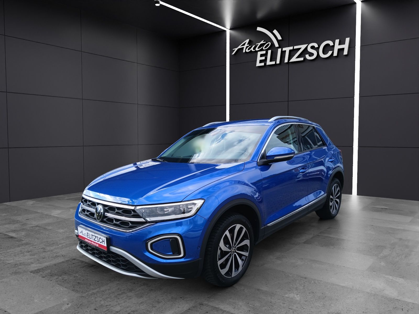 Fahrzeugabbildung Volkswagen T-Roc TSI Style Matrix AHK Kamera ACC Keyless Na