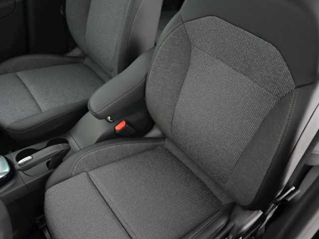 Crossland ELEGANCE PAKET AT+LED LICHT+NAVI+RÜCKF