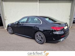 Fahrzeugabbildung Mercedes-Benz C 300d Lim. AMG-Line Navi LED SiHz ACC PDC 360°