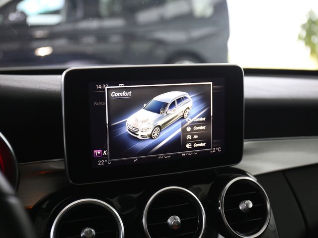 Mercedes-Benz C 250 AVANTGARDE 9G LED NAVI COMAND PANORAMA