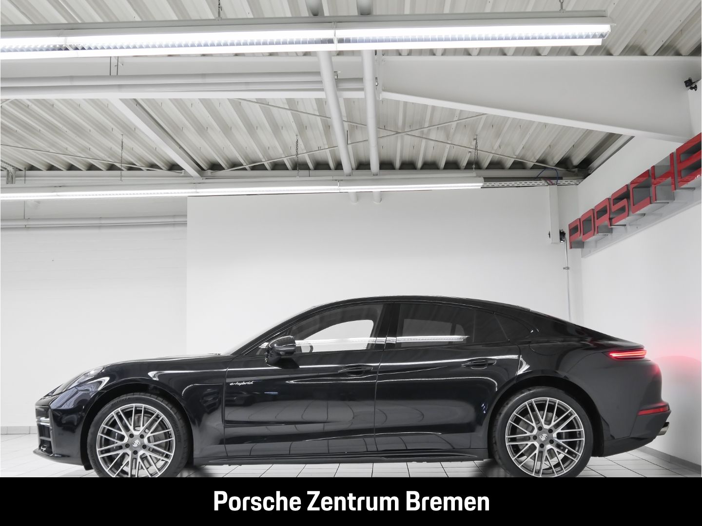 Porsche Panamera 4 E-Hybrid Sportabgasanlage Panorama BO imagem 2