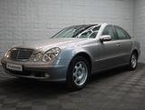 Mercedes-Benz E 200 Kompressor Limousine Automatik - Mercedes-Benz E 200 aus 2005: Kompressor