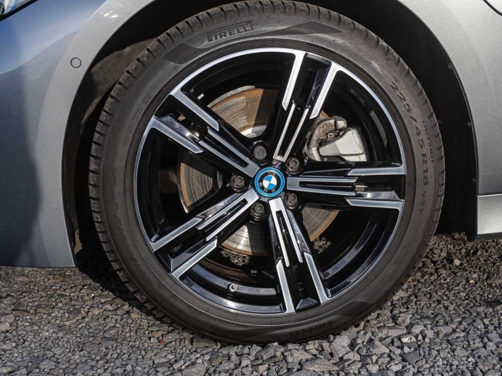 BMW 320 - Bild 5