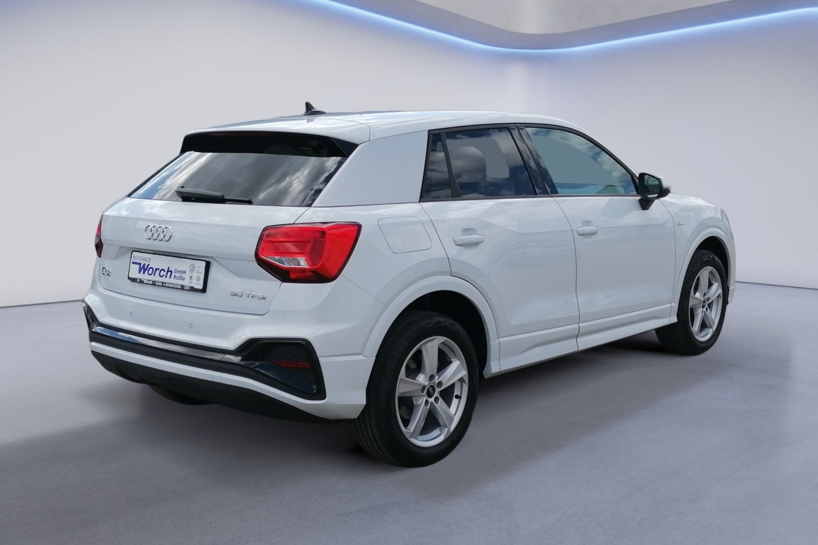 Q2 35 TFSI S tronic S Line LED+NAVI+SHZG+