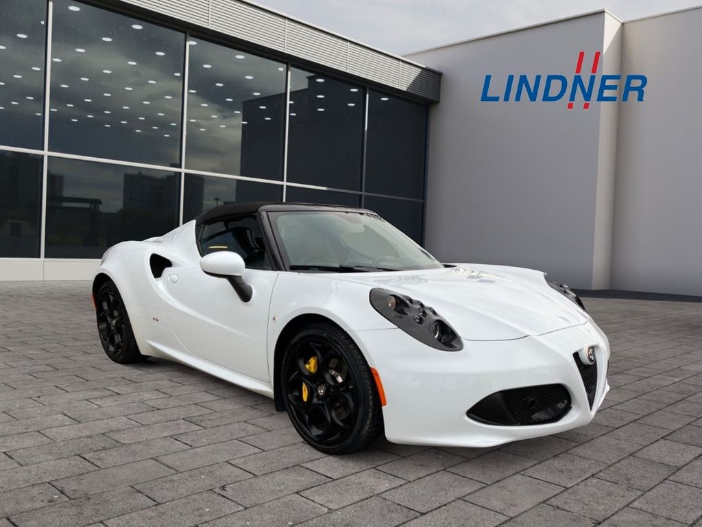 Alfa Romeo 4C