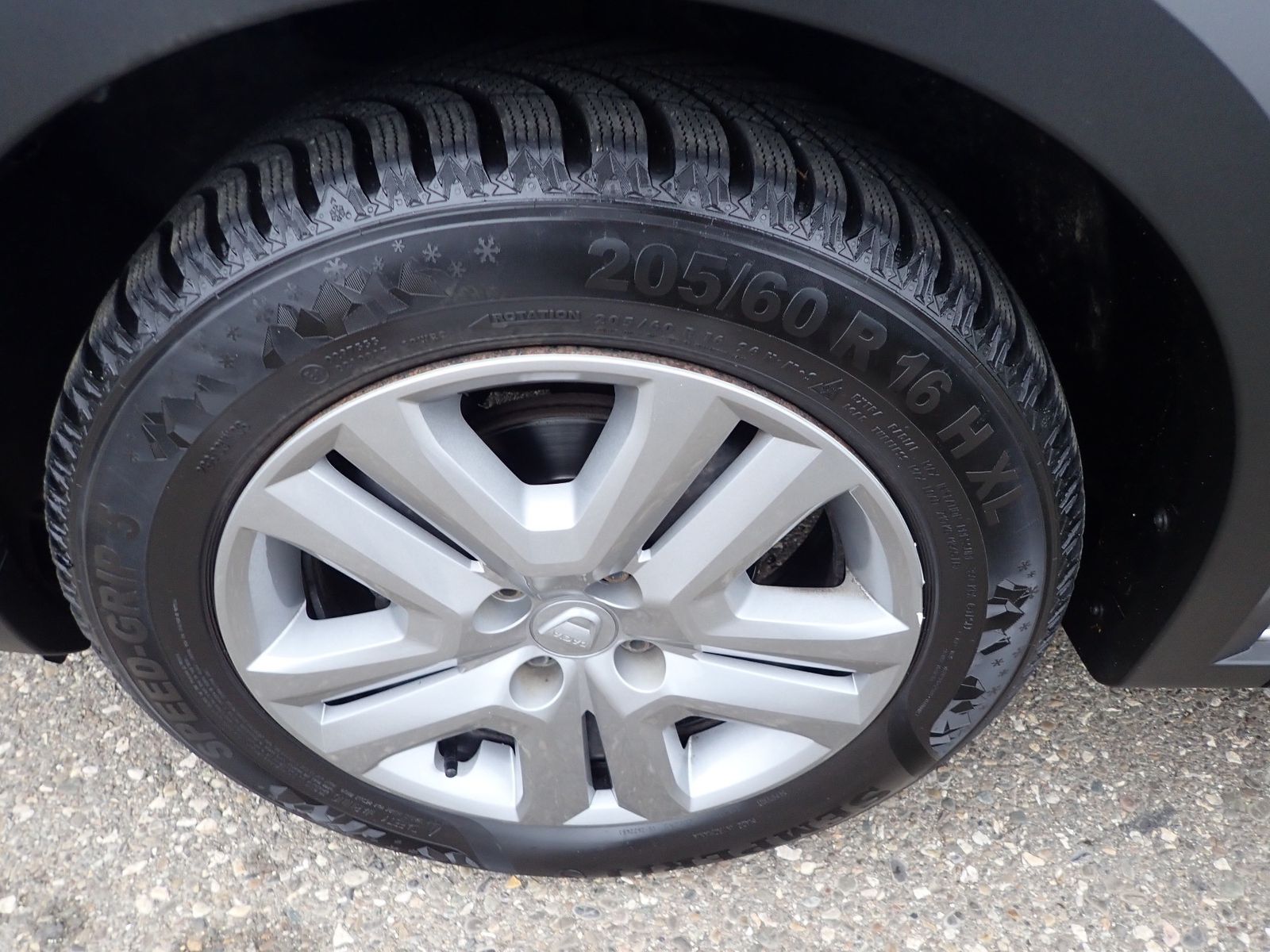 Fahrzeugabbildung Dacia Jogger Comfort TCe 100 ECO-G