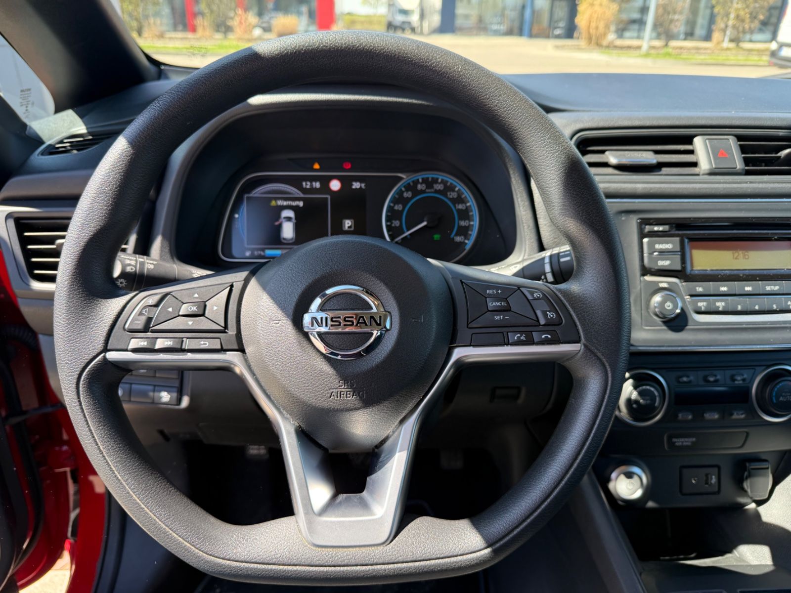 Fahrzeugabbildung Nissan Leaf Visia -Tempomat,e-Pedal,Totwinkel-A.;SOH96%