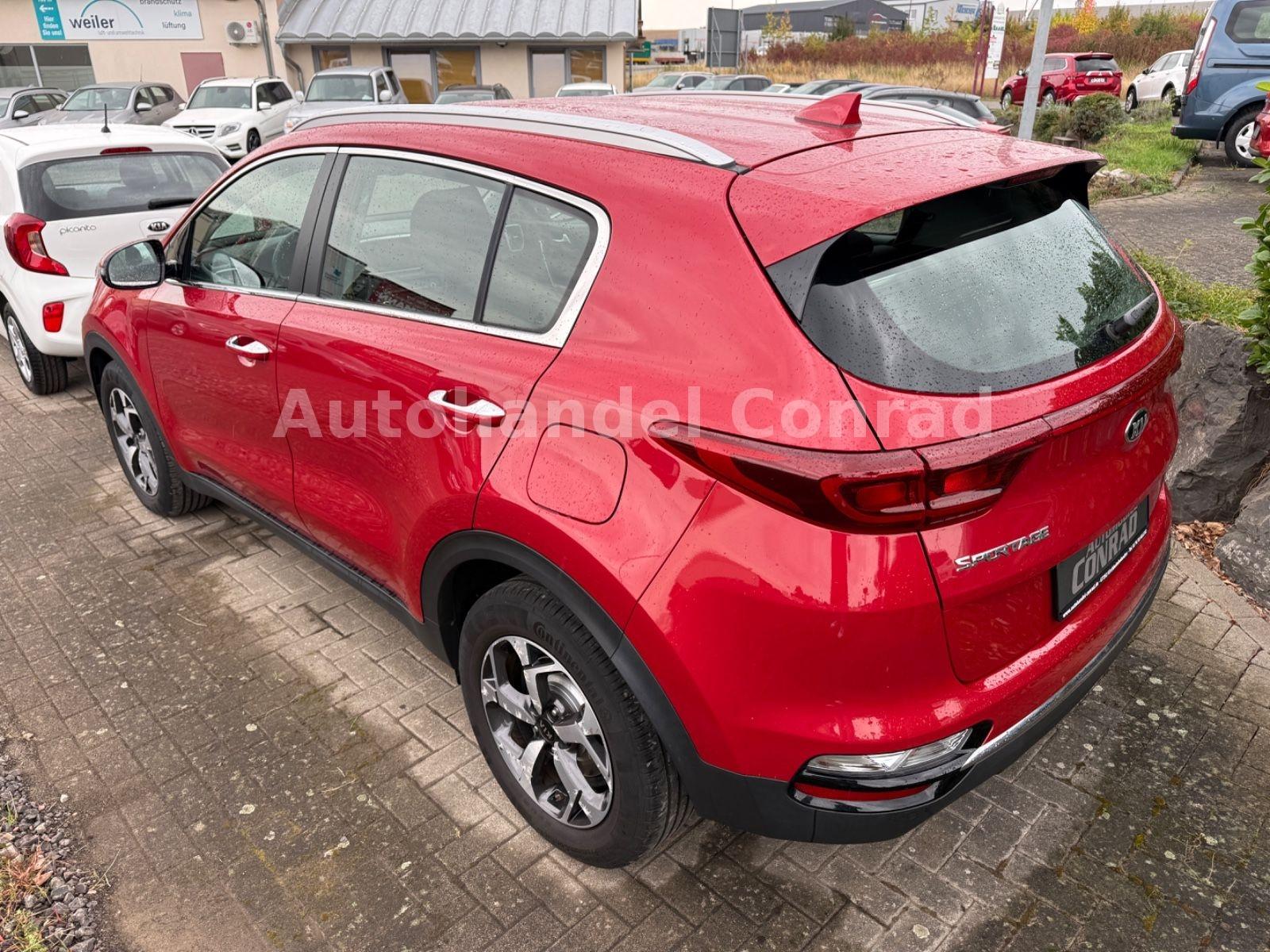 Kia Sportage 1.6 TGDI*AUTOMATIK*KAMERA*NAVI*1.HAND