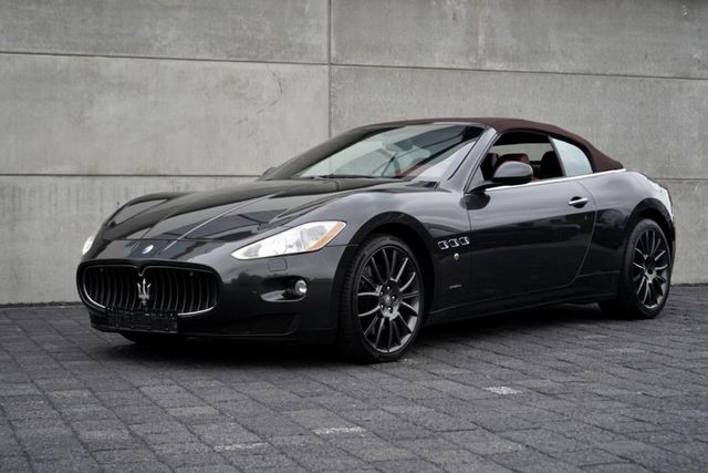 Maserati GranCabrio 4.7